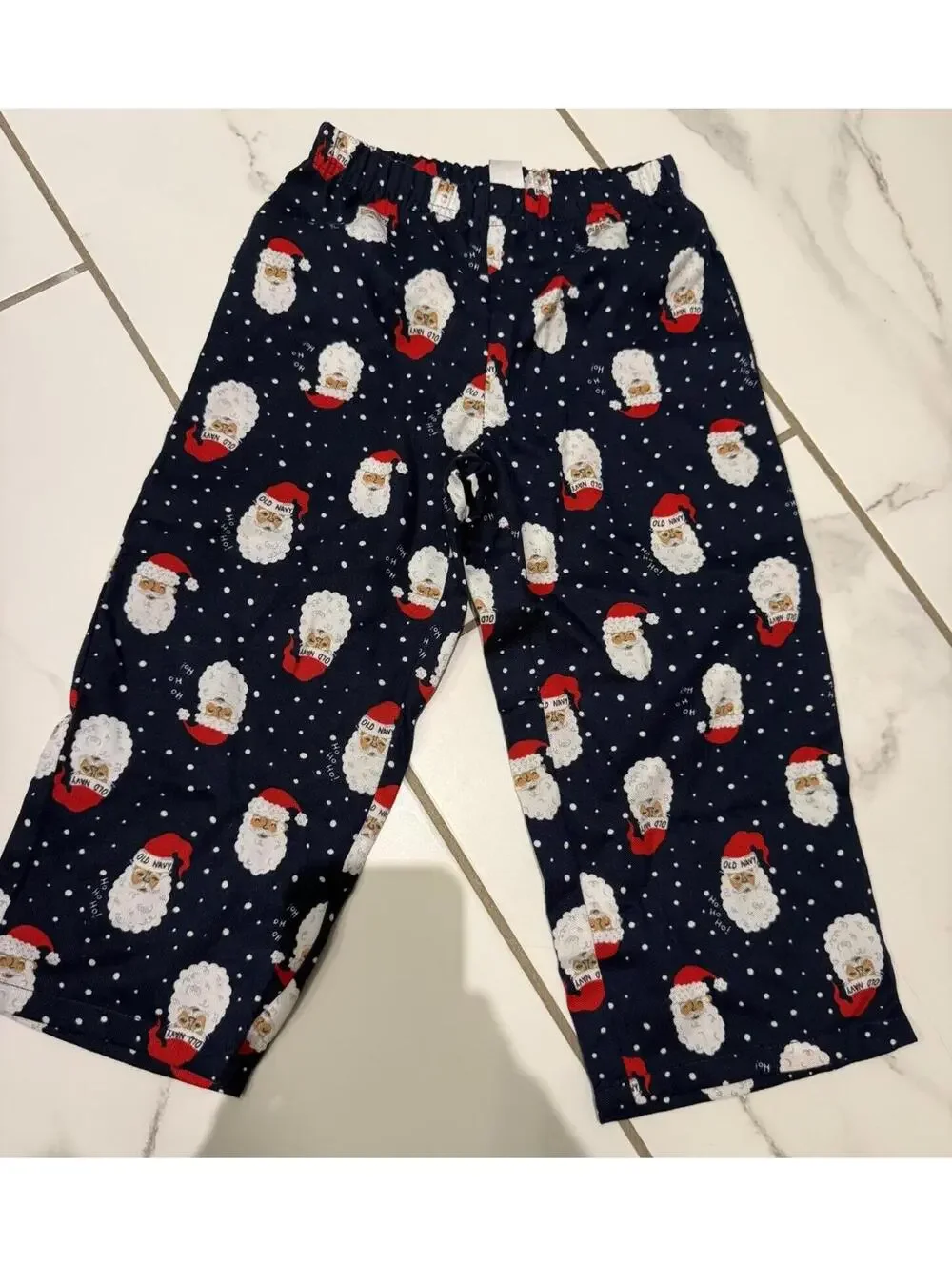 Old Navy Toddler 3T Santa Print Pajama Set